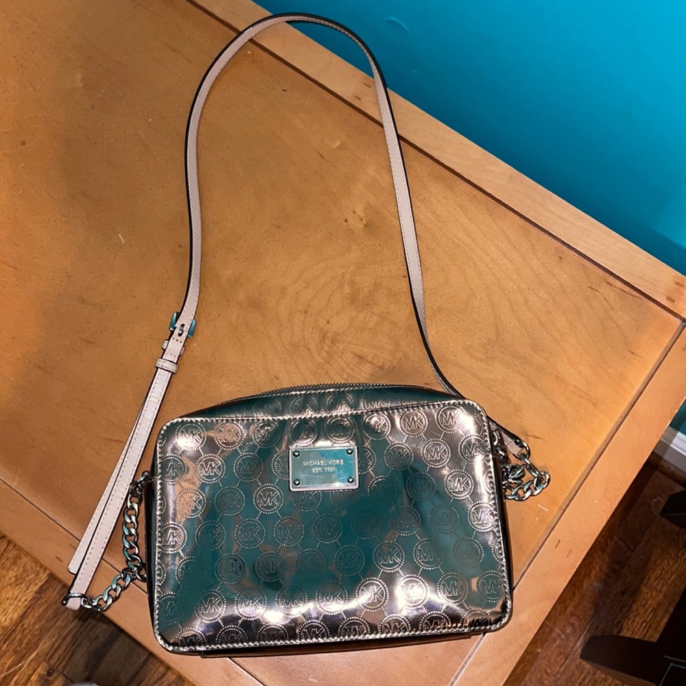 Michael Kors JetSet Crossbody